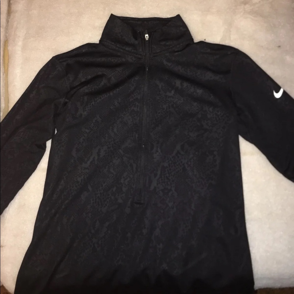 Nike Dry fit pullover